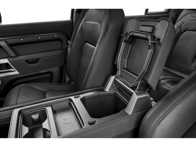 2023 Land Rover Defender SE