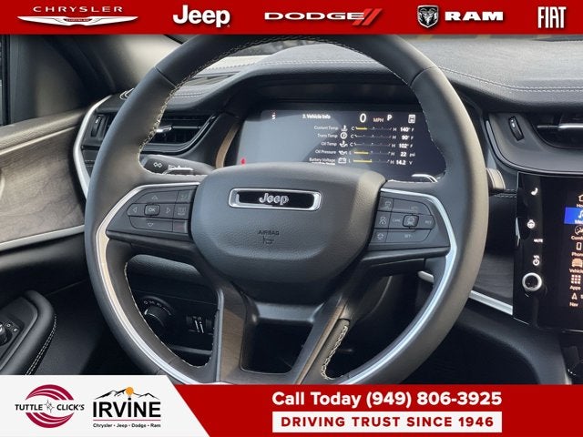 2026 Jeep Grand Cherokee Laredo