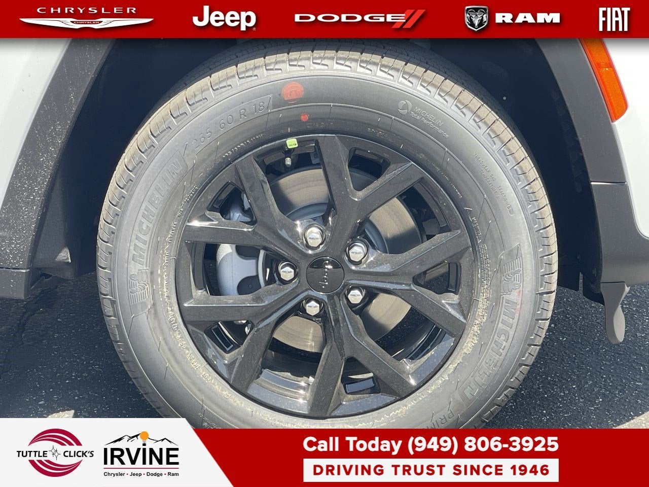 2026 Jeep Grand Cherokee Laredo Altitude
