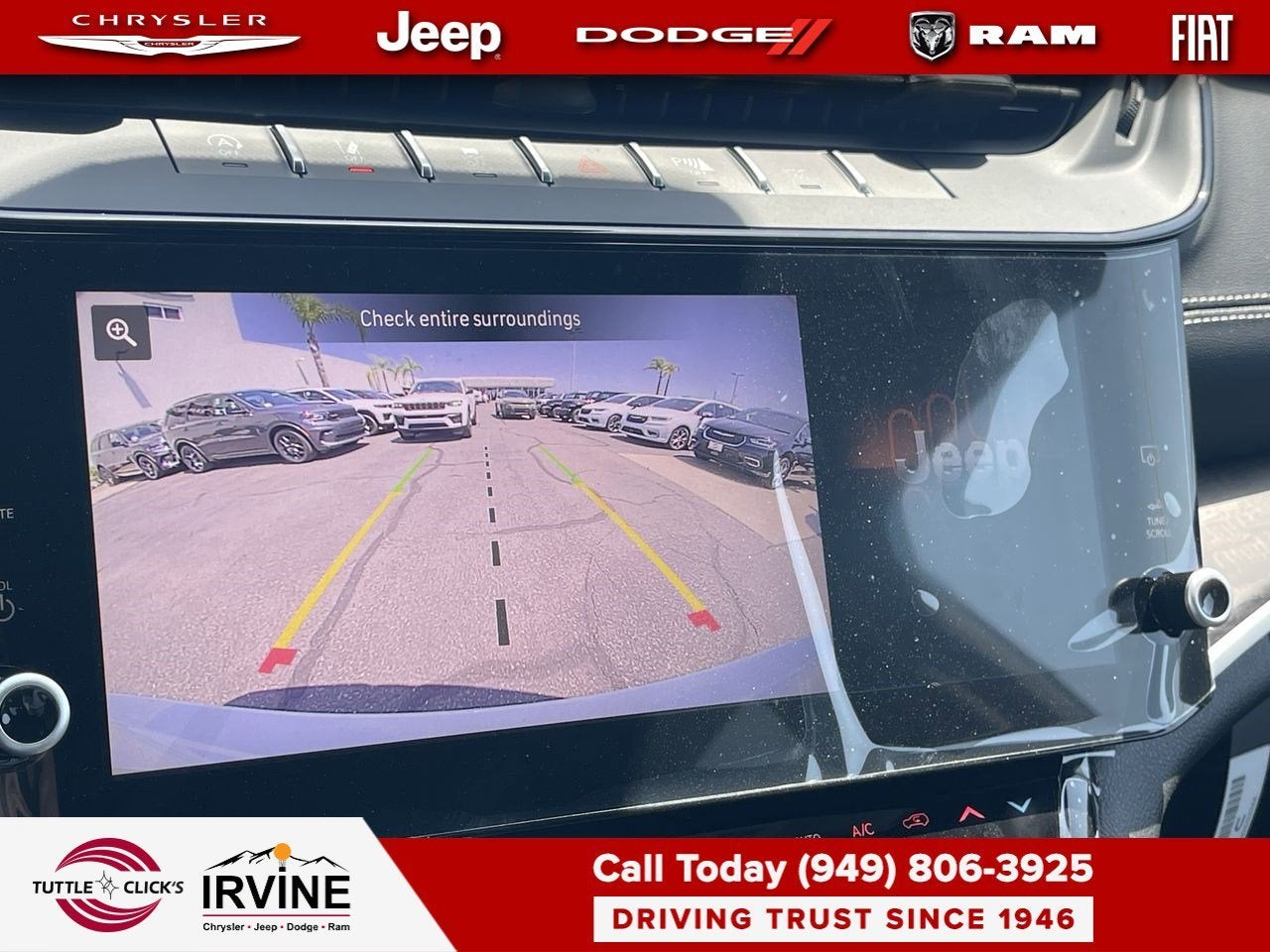 2026 Jeep Grand Cherokee Laredo Altitude