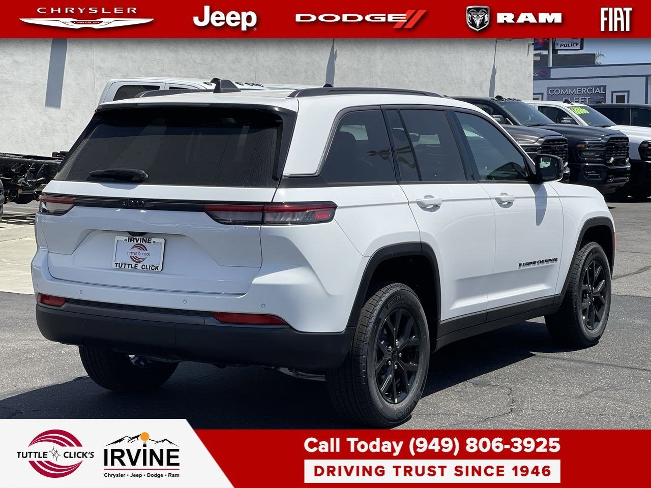 2026 Jeep Grand Cherokee Laredo Altitude