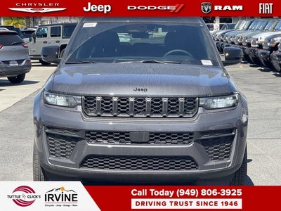 2026 Jeep Grand Cherokee Laredo