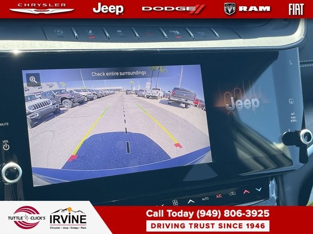 2026 Jeep Grand Cherokee Laredo