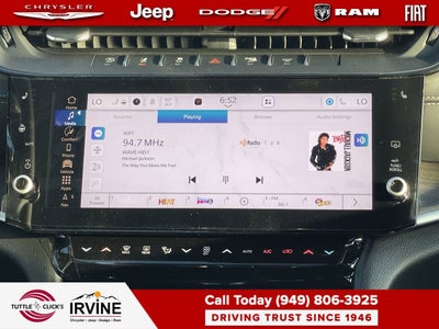 2026 Jeep Grand Cherokee Laredo Altitude