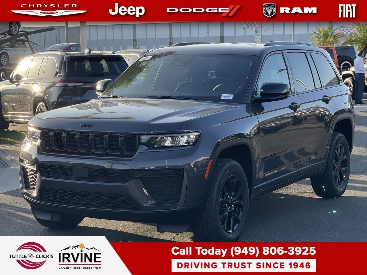 2026 Jeep Grand Cherokee Laredo Altitude