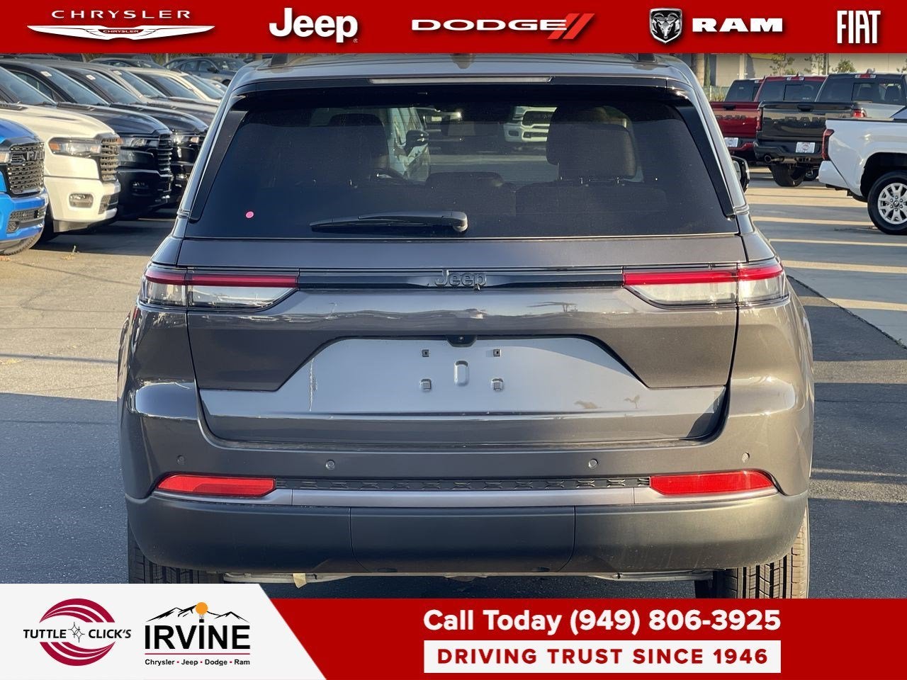 2026 Jeep Grand Cherokee Laredo Altitude