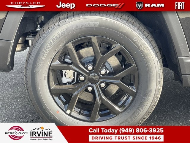 2026 Jeep Grand Cherokee Laredo