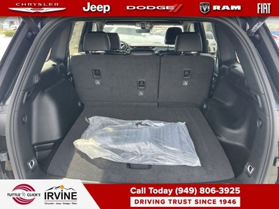 2026 Jeep Grand Cherokee Laredo