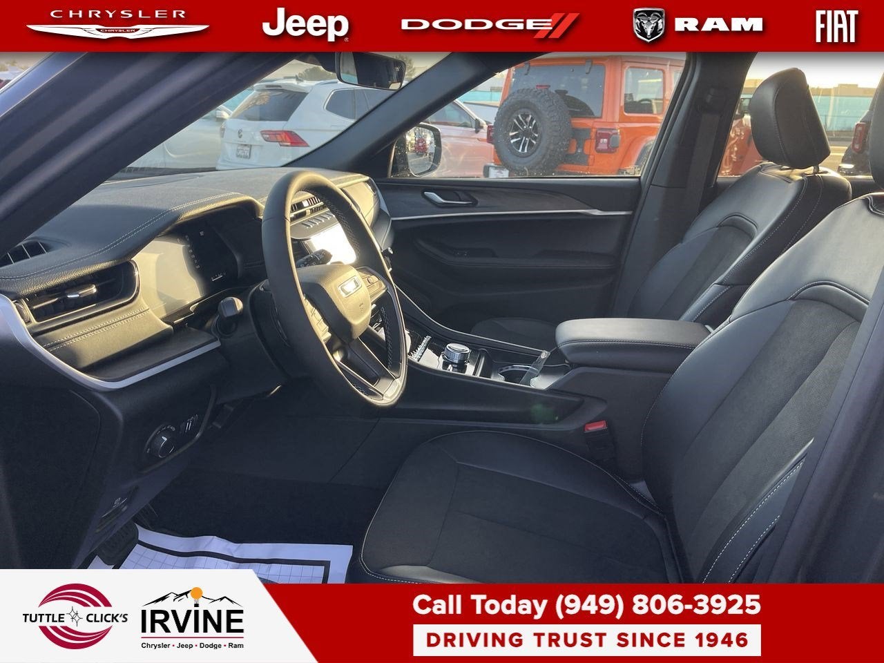 2026 Jeep Grand Cherokee Laredo Altitude