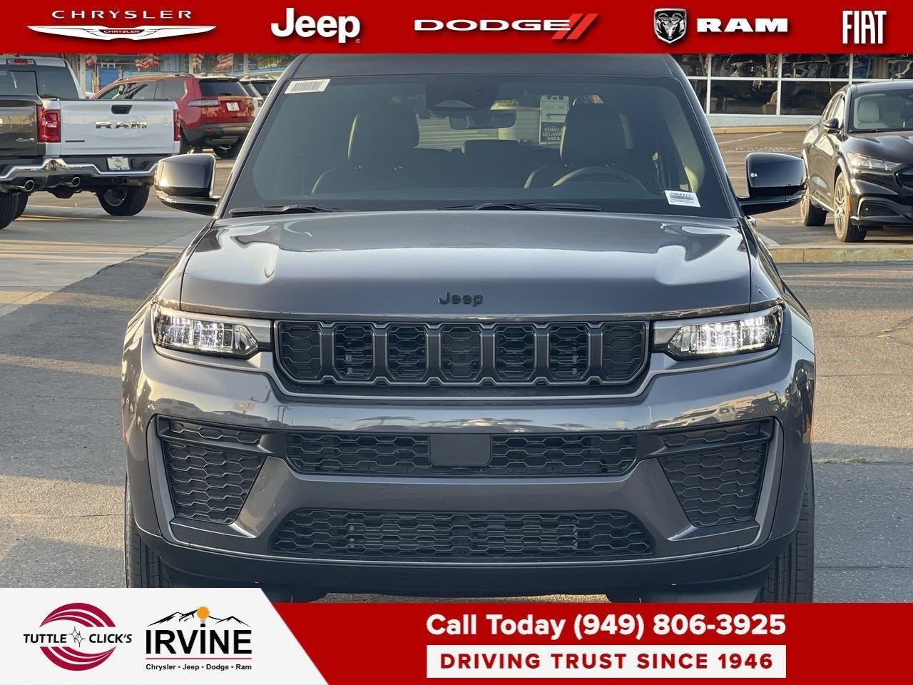 2026 Jeep Grand Cherokee Laredo Altitude