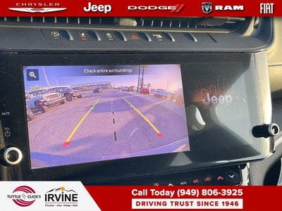 2026 Jeep Grand Cherokee Laredo Altitude