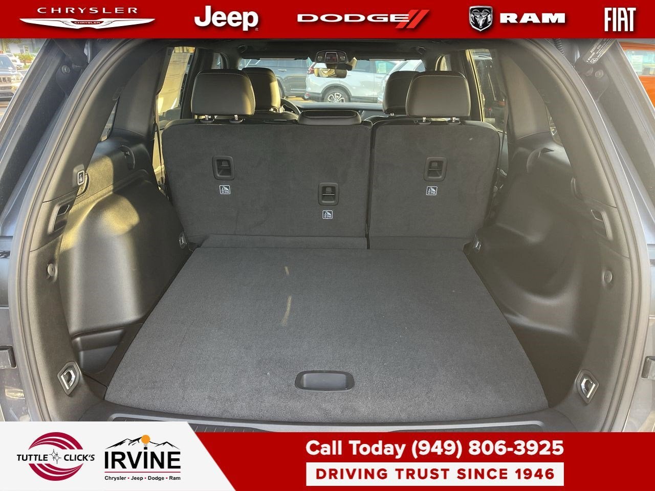 2026 Jeep Grand Cherokee Laredo Altitude