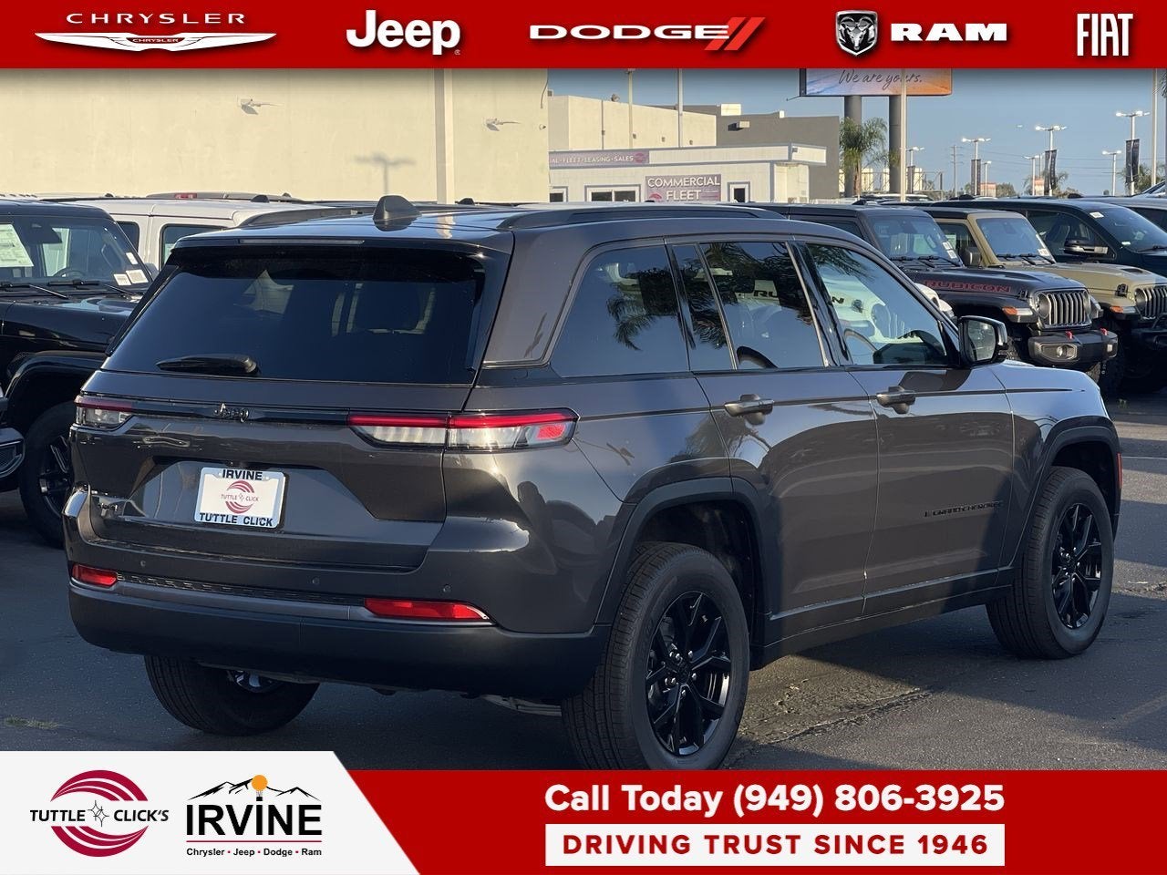 2026 Jeep Grand Cherokee Laredo Altitude
