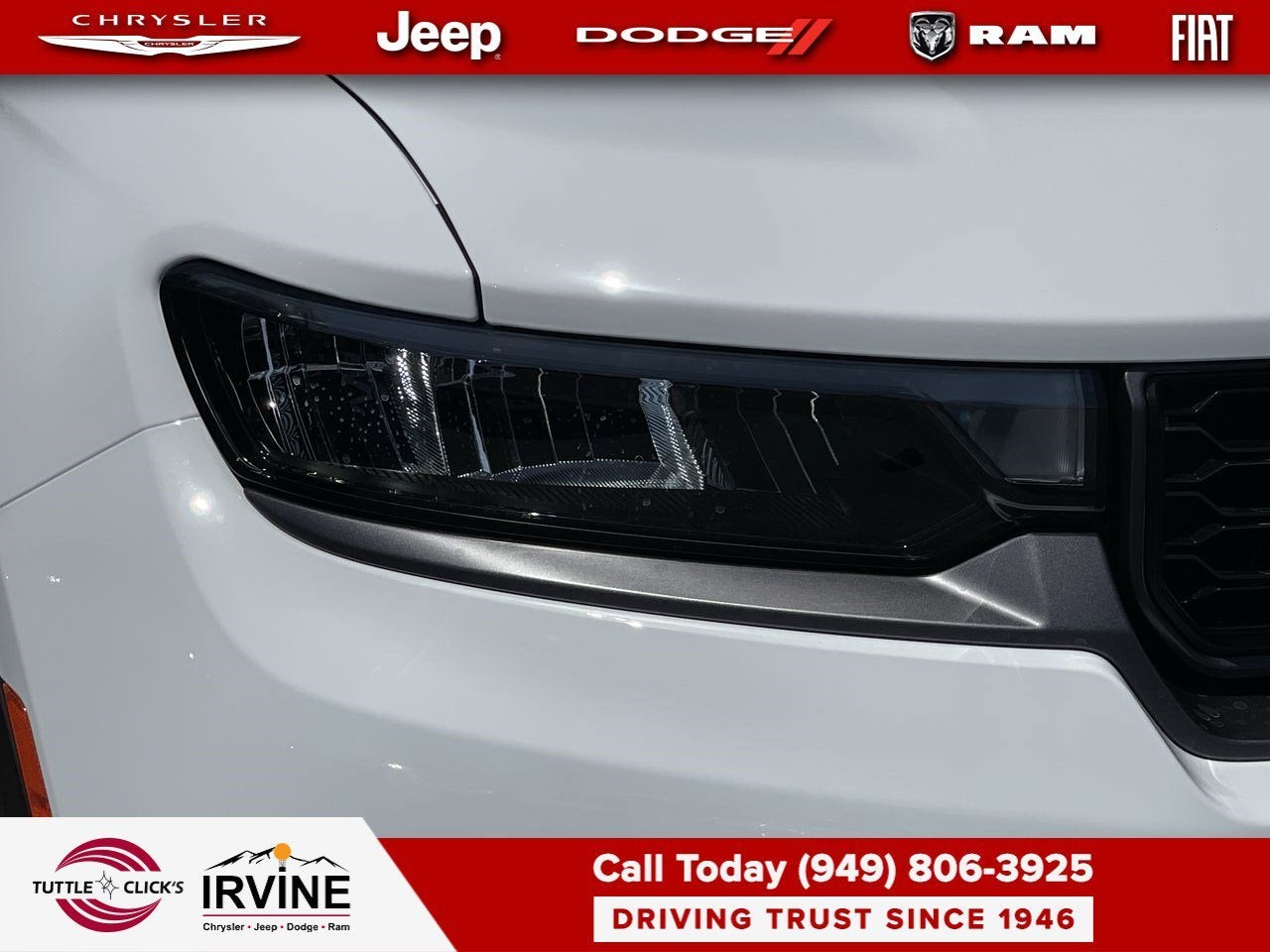 2026 Jeep Grand Cherokee Laredo Altitude