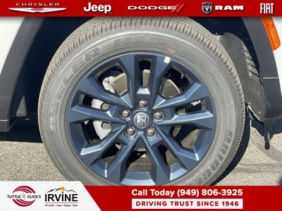 2026 Jeep Grand Cherokee 85th Anniversary Edition