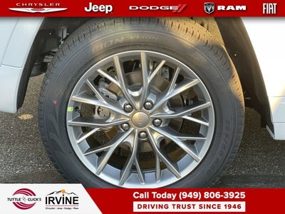 2025 Jeep Grand Cherokee Summit