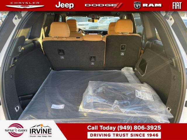 2025 Jeep Grand Cherokee Summit