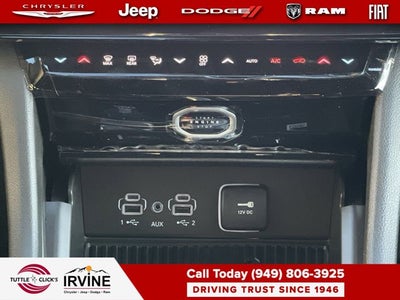 2026 Jeep Grand Cherokee L Laredo