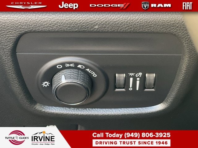 2026 Jeep Grand Cherokee L Laredo