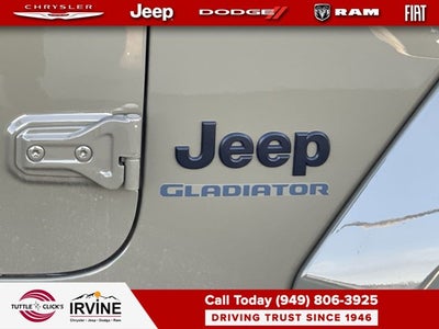 2026 Jeep Gladiator Willys