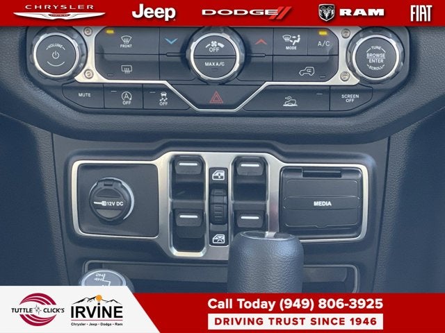 2026 Jeep Gladiator Sport