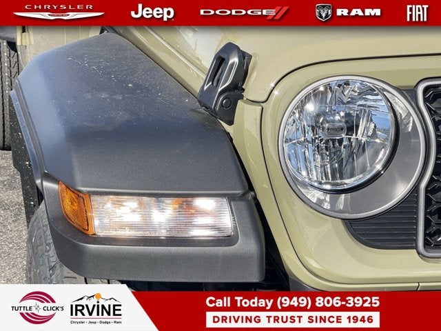 2026 Jeep Gladiator Sport