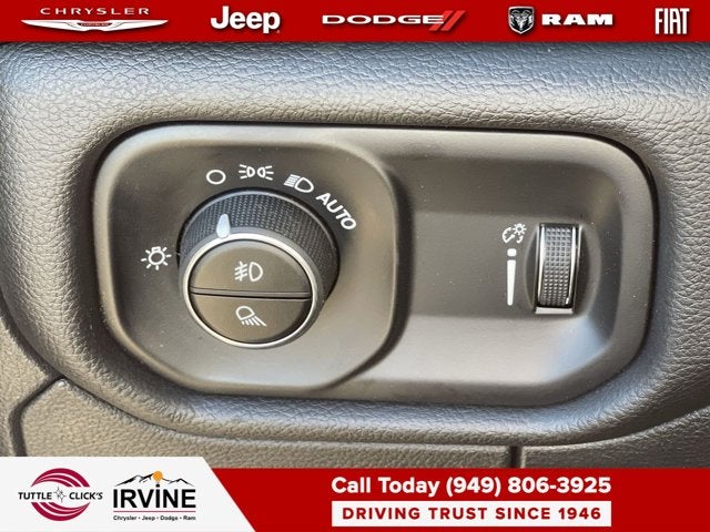 2025 RAM 1500 BIG HORN