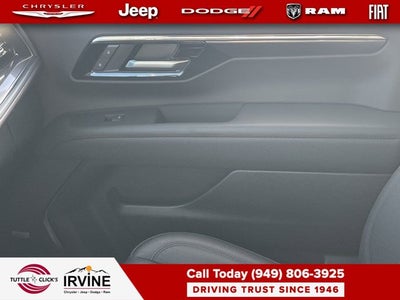 2025 Chevrolet Tahoe RST
