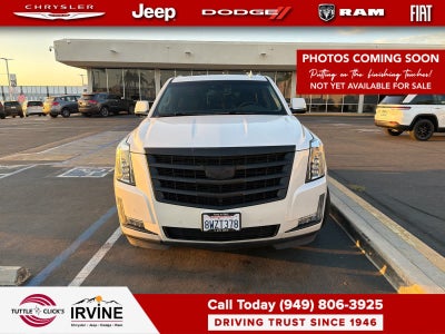 2018 Cadillac Escalade ESV Luxury