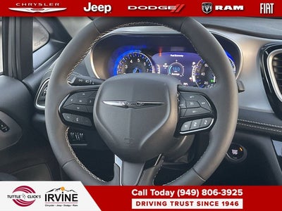 2025 Chrysler Pacifica Limited