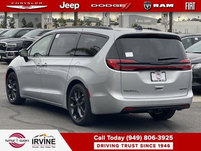 2026 Chrysler Pacifica Limited