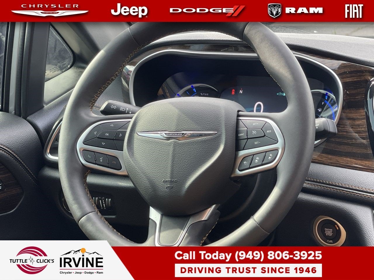 2023 Chrysler Pacifica Hybrid Pinnacle