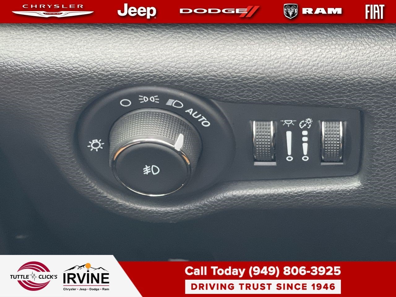2023 Chrysler Pacifica Hybrid Pinnacle