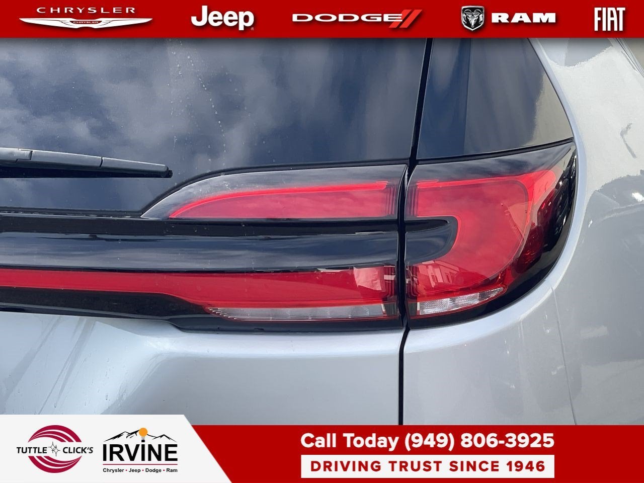 2023 Chrysler Pacifica Hybrid Pinnacle