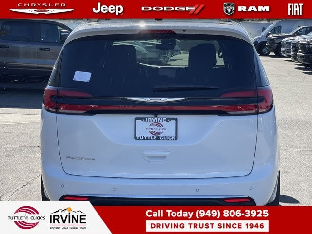 2026 Chrysler Pacifica Pinnacle