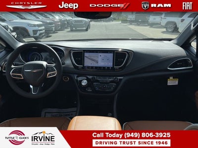 2026 Chrysler Pacifica Pinnacle