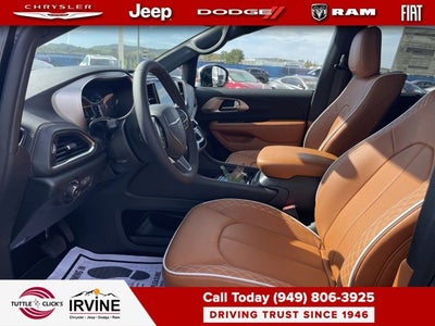 2026 Chrysler Pacifica Pinnacle