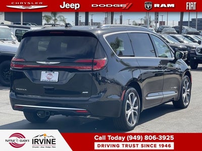 2026 Chrysler Pacifica Pinnacle