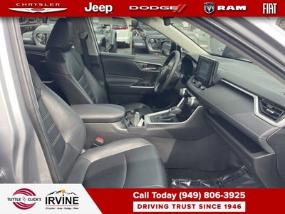 2020 Toyota RAV4 XLE Premium