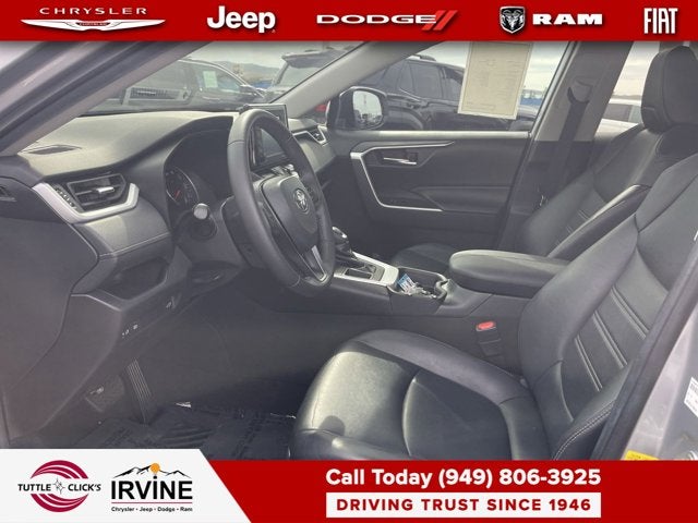 2020 Toyota RAV4 XLE Premium