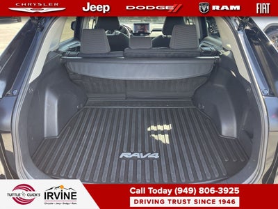 2024 Toyota RAV4 Hybrid LE