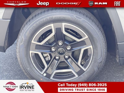 2026 Jeep Cherokee Laredo