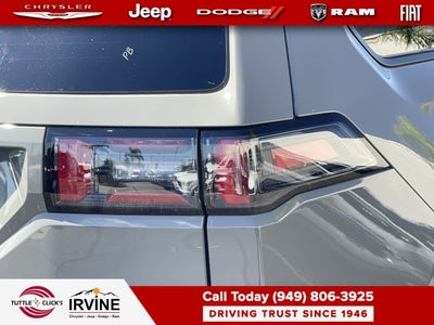 2026 Jeep Cherokee Laredo