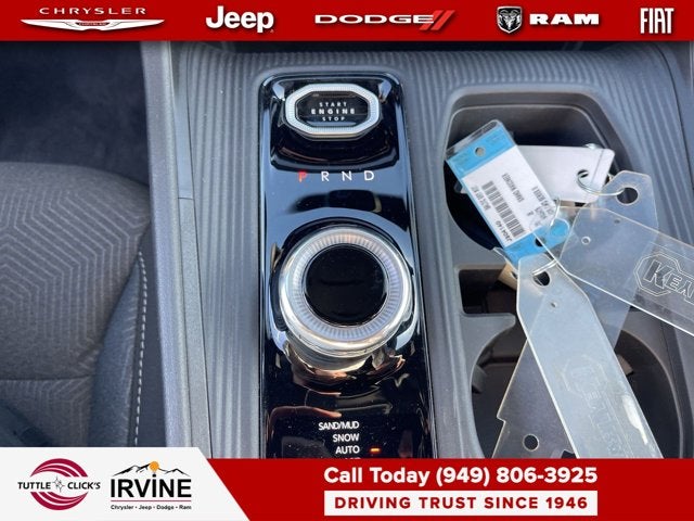 2026 Jeep Cherokee Laredo