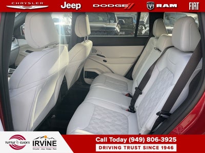 2026 Jeep Cherokee Overland