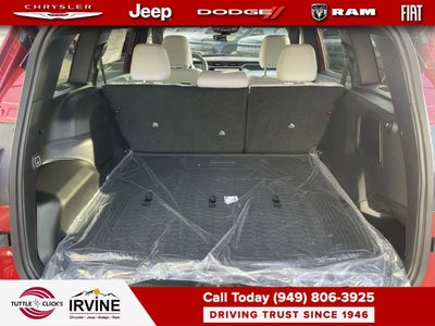 2026 Jeep Cherokee Overland