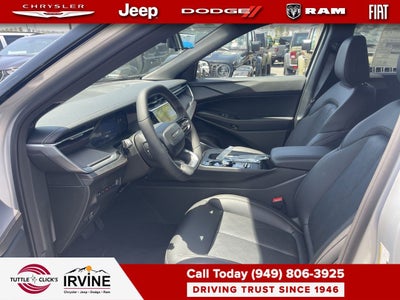 2026 Jeep Cherokee Overland