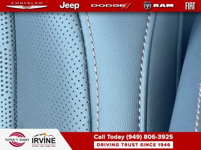2026 Jeep Cherokee Overland
