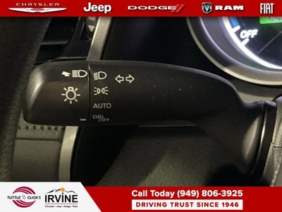 2024 Toyota Camry Hybrid LE