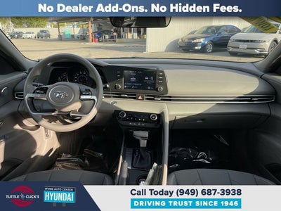 2023 Hyundai ELANTRA SEL
